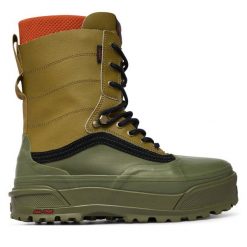 Śniegowce Vans. Brązowe śniegowce damskie Vans, bez zapięcia. Za 899.99 zł.