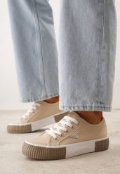 Beżowe Trampki VICES na Grubej Podeszwie z Tłoczeniami z Trójkątną Aplikacją Bolirea. Brązowe trampki i tenisówki damskie Born2be, z aplikacjami, z materiału, bez zapięcia. Za 69.99 zł.