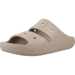 Sandały CROCS CLASSIC SANDAL V2 Jasnobrązowy. Brązowe sandały damskie Crocs, bez wzorów, z gumy, bez obcasa, bez zapięcia. Za 161.99 zł.