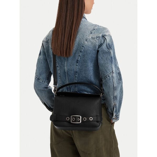 Torebka G-Star. Czarne listonoszki damskie G-Star, bez wzorów, bez dodatków. Za 279.99 zł.