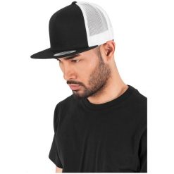 Czapka Flexfit Classique basic. Białe czapki damskie FLEXFIT, bez wzorów. Za 86.50 zł.