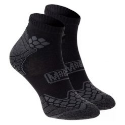 Skarpety męskie Magnum Bersor - Forged Iron, Wybierz rozmiar skarpet 40-43. Skarpety męskie MAGNUM, bez wzorów, z materiału. W wyprzedaży za 19.99 zł.