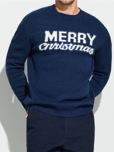 Sweter z motywem świątecznym - granatowy. Niebieskie swetry męskie Sinsay, l, bez wzorów, wizytowe, bez kołnierzyka, bez ramiączek. Za 69.99 zł.