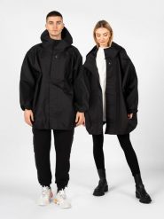 Yeezy Gap Engineered By Balenciaga "T-Cut Parka" | 720926 TMO91 | Mężczyzna | Czarny. Czarne parki męskie Yeezy Gap Engineered by Balenciaga, m, bez wzorów, z tkaniny, bez kołnierzyka, z kapturem. W wyprzedaży za 1,199.00 zł.