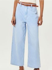 Jeansy culotte - niebieski. Niebieskie jeansy damskie Sinsay, bez wzorów, z jeansu. W wyprzedaży za 29.99 zł.