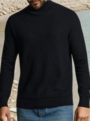 Sweter basic - czarny. Czarne swetry męskie Sinsay, l, bez wzorów, bez kołnierzyka, bez ramiączek. Za 59.99 zł.