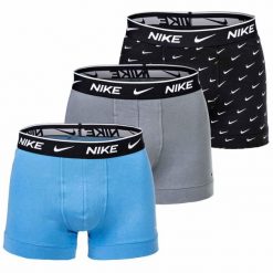 Bokserki Męskie Nike Everyday Cotton 3-Pak Bawełna Wielokolorowe. Czarne bokserki męskie Nike, bez wzorów, z bawełny. Za 117.00 zł.