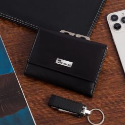 Portfel skórzany damski poziomy na bigiel RFiD skóra klasyk czarny Beltimore A04. Czarne portfele damskie ze skóry. Za 79.90 zł.