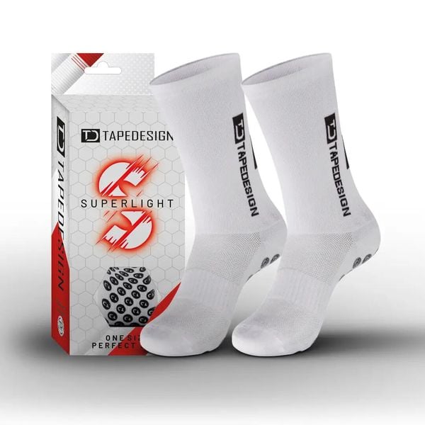 Skarpetki Tape Design Allround Superlight. Czarne skarpetki damskie TAPEDESIGN, z aplikacjami, z bawełny. Za 120.40 zł.