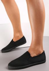 Czarne Wsuwane Tenisówki Materiałowe Jaylisa. Czarne trampki i tenisówki damskie Renee, bez wzorów, z materiału, bez zapięcia. Za 39.99 zł.