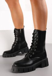 Czarne Wiązane Botki Workery Eger. Czarne botki damskie Renee, bez wzorów, bez obcasa, na płaskiej podeszwie, bez zapięcia. Za 159.99 zł.