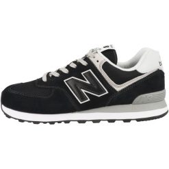 Buty do chodzenia męskie New Balance 574. Czarne buty sportowe męskie New Balance, bez wzorów, z gumy, bez zapięcia, trekkingowe, New Balance 574. Za 549.99 zł.