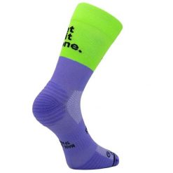 Skarpetki Sporcks Get Shit Done. Fioletowe skarpetki damskie SPORCKS, bez wzorów, z nylonu. Za 111.50 zł.