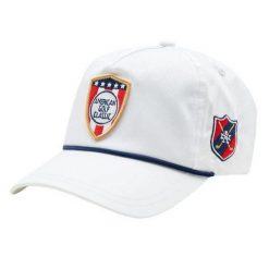 Lekka Czapka Z Daszkiem. Białe czapki damskie American Needle, bez wzorów, z bawełny. Za 136.99 zł.