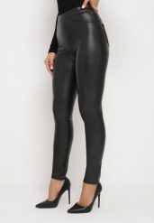 Czarne Legginsy z Ekoskóry z Wysokim Stanem i Imitacją Kieszeni Merievia. Czarne legginsy damskie Born2be, bez wzorów, z jeansu. Za 39.99 zł.