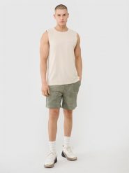 4F Spodenki casual męskie - oliwkowe XXL. Brązowe szorty męskie 4F, bez wzorów, z bawełny, casualowe. W wyprzedaży za 79.99 zł.