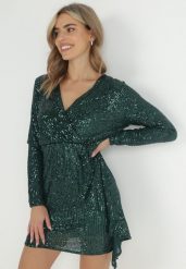 Ciemnozielona Cekinowa Sukienka Mini z Kopertowym Dekoltem Missi. Zielone sukienki damskie Born2be, na sylwestra, bez wzorów, z materiału, bez kołnierzyka, bez ramiączek, mini, kopertowe. Za 159.99 zł.