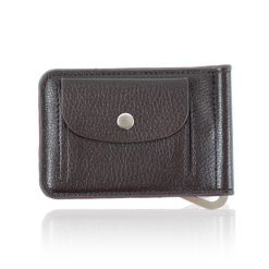 Portfel męski z zapinaną kieszonką SW37 BROWN. Brązowe portfele męskie bez wzorów. Za 50.15 zł.