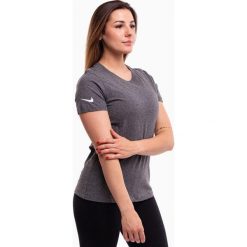 Koszulka treningowa damska Nike Park 20. Szare bluzki damskie Nike, xl, bez wzorów, sportowe, bez kołnierzyka, bez ramiączek. Za 119.99 zł.