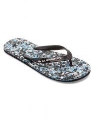 Klapki dla Mężczyzn MOLOKAI RECYCLED Multicolore. Niebieskie klapki męskie Quiksilver, bez wzorów, z gumy, bez zapięcia. Za 72.99 zł.