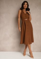 Brązowa Rozkloszowana Sukienka z Guzikami Folunira. Brązowe sukienki damskie Renee, na lato, m, bez wzorów, eleganckie, bez kołnierzyka, bez ramiączek, midi, rozkloszowane. Za 89.99 zł.