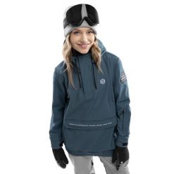 Damska kurtka snowboardowa Sporty zimowe SIROKO W3-W Celsius. Niebieskie kurtki sportowe damskie SIROKO, na zimę, bez wzorów, z softshellu, bez ramiączek, bez kaptura, narciarskie. W wyprzedaży za 297.00 zł.