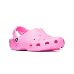 Klapki Crocs CLASSIC 10001-7EK. Niebieskie klapki męskie Crocs, bez wzorów, z materiału, z okrągłym noskiem, bez zapięcia. Za 199.00 zł.