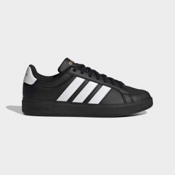 Sneakersy damskie ADIDAS Street Talk. Czarne obuwie sportowe damskie Adidas, bez wzorów, z gumy, bez zapięcia. Za 289.99 zł.