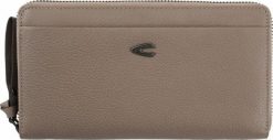 Camel Active CAMEL ACTIVE skórzany portfel damski 299-706-21 RFID. Brązowe portfele damskie Camel Active. Za 299.00 zł.