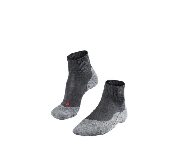 Skarpetki Falke TK5 Short. Brązowe skarpety męskie Falke, bez wzorów, z materiału. Za 151.00 zł.