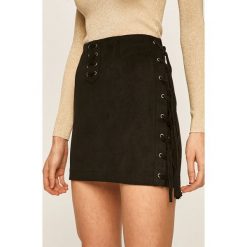 Morgan - Spódnica. Czarne spódnice damskie Morgan, na co dzień, bez wzorów, z elastanu, casualowe, mini, proste. Za 259.90 zł.