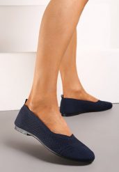Granatowe Wsuwane Balerinki z Płaską Podeszwą Neliara. Niebieskie balerinki damskie Born2be, bez wzorów, z jeansu, eleganckie, z okrągłym noskiem, bez obcasa, na płaskiej podeszwie, bez zapięcia. Za 39.99 zł.