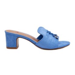 Klapki Damskie Z Eko Zamszu Na Obcasie Niebieskie Jemenna. Niebieskie klapki damskie na lato, bez wzorów, z materiału, eleganckie, bez obcasa, na obcasie, bez zapięcia. Za 88.15 zł.