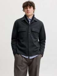 Jack & Jones koszula typu overshirt Mężczyźni Sztuczne włókno niebieski, S. Niebieskie koszule męskie Jack & Jones, m, bez wzorów, z włókna, bez kołnierzyka, bez ramiączek. Za 249.95 zł.