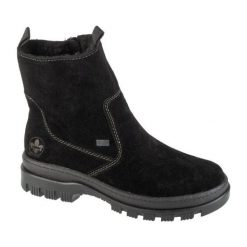 Buty Rieker Booties X8250-00 czarne. Czarne botki damskie bez wzorów, z gumy, eleganckie, bez obcasa, bez zapięcia. Za 614.83 zł.