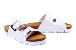 DR. BRINKMANN 700349-03 weiss, klapki damskie. Białe klapki damskie Dr. Brinkmann, na lato, bez wzorów, bez obcasa, bez zapięcia. Za 242.17 zł.