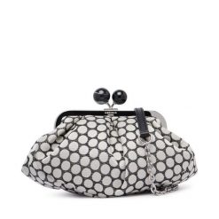 Torebka Weekend Max Mara. Czarne torebki wizytowe damskie Weekend Max Mara, bez wzorów, bez dodatków. Za 2,439.00 zł.