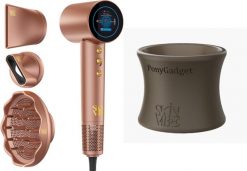 Suszarka SkinVibe SkinVibe Aurea Family X Plasma Mocha Mousse (SV-001MM) + SkinVibe PonyGadget - Guma do włosów, brązowa (SV-004BR). Brązowe suszarki do włosów SkinVibe. Za 899.00 zł.