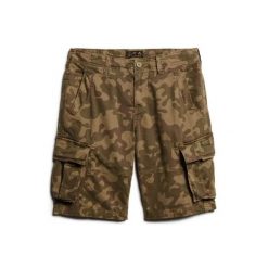 Krótkie spodenki z kieszeniami cargo Superdry Core. Brązowe szorty męskie Superdry, bez wzorów, z bawełny, vintage. Za 302.50 zł.