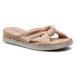 Klapki Lasocki. Brązowe klapki damskie Lasocki, bez wzorów, bez obcasa, bez zapięcia. Za 159.99 zł.