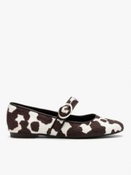 Baleriny damskie w krowie łaty. Brązowe balerinki damskie Brawo sp. z o.o., na lato, bez wzorów, bez obcasa, bez zapięcia. Za 349.99 zł.