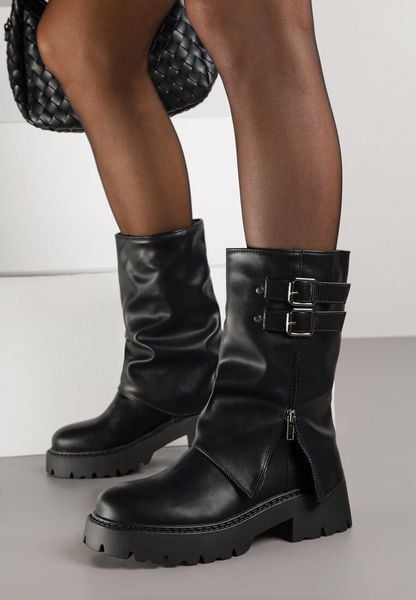 Czarne Botki VICES w Motocyklowym Stylu z Wywiniętą Cholewką z Klamrami Anivite. Czarne botki damskie Born2be, bez wzorów, z jeansu, bez obcasa, na płaskiej podeszwie, bez zapięcia. Za 149.99 zł.