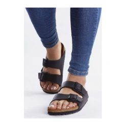 Birkenstock 051793 Black, klapki. Czarne klapki damskie Birkenstock, bez wzorów, z zamszu, bez obcasa, bez zapięcia. Za 259.00 zł.
