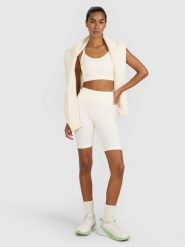 4F Legginsy kolarki treningowe bezszwowe damskie - beżowe M/L. Brązowe legginsy sportowe damskie 4F, l, bez wzorów, z dzianiny, z podwyższonym stanem, krótkie, na fitness i siłownię. Za 119.99 zł.