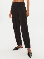 LOLA CASADEMUNT Spodnie materiałowe LF2414010 00N Czarny Regular Fit. Czarne spodnie materiałowe damskie LOLA CASADEMUNT, bez wzorów, z materiału. Za 349.99 zł.