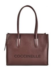 Coccinelle Torebka 330675 Czerwony. Czerwone shopperki damskie Coccinelle, bez wzorów, bez dodatków. Za 1,449.00 zł.
