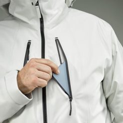 Kurtka narciarska męska Wedze Jour d'Eclipse. Brązowe kurtki sportowe męskie WED'ZE, na zimę, m, bez wzorów, z materiału, bez kaptura, narciarskie. Za 2,799.00 zł.