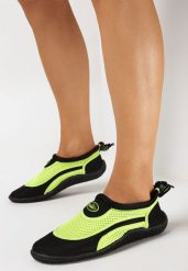Czarno-Zielone Buty Sportowe do Wody ze Ściągaczem i Elastyczną Podeszwą Indal. Czarne obuwie sportowe damskie Born2be, bez wzorów, bez zapięcia, żeglarskie. Za 29.99 zł.