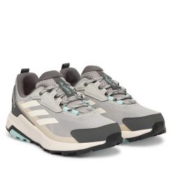 Trekkingi adidas. Szare obuwie trekkingowe damskie Adidas, bez zapięcia. Za 329.99 zł.