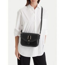 Torebka Beverly Hills Polo Club. Czarne listonoszki damskie Beverly Hills Polo Club, bez wzorów, bez dodatków. Za 186.99 zł.